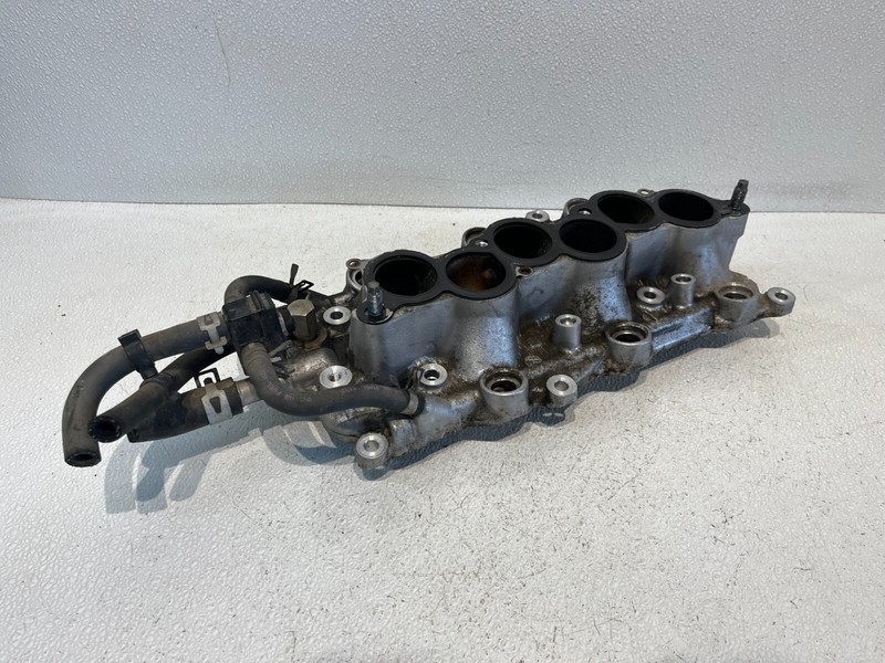 2001 Lexus RX300 Lower Engine Intake Manifold 171010A030 OEM