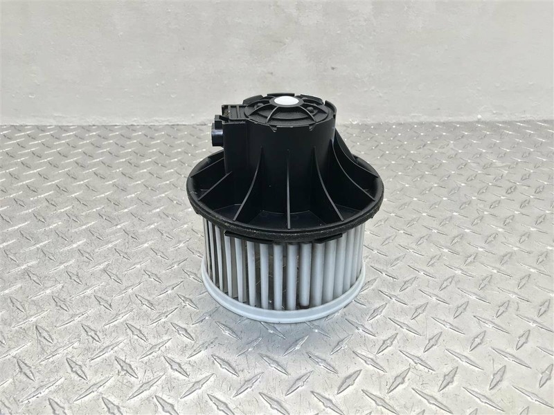 2003-2014 CHEVY TAHOE SUBURBAN SILVERADO GMC YUKON SIERRA FRONT BLOWER MOTOR OEM