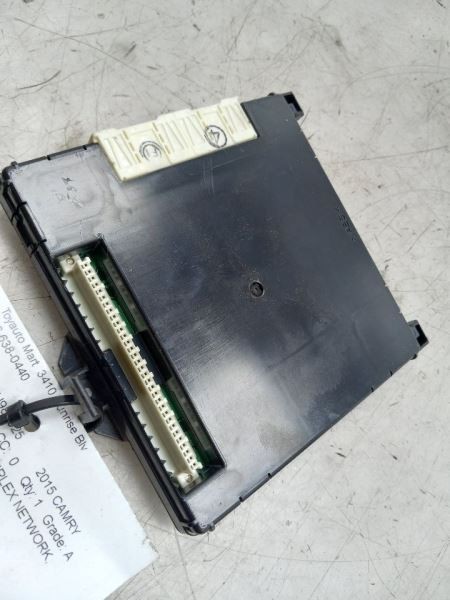 Chassis ECM Multiplex Network Left Hand Dash Fits 15-17 CAMRY