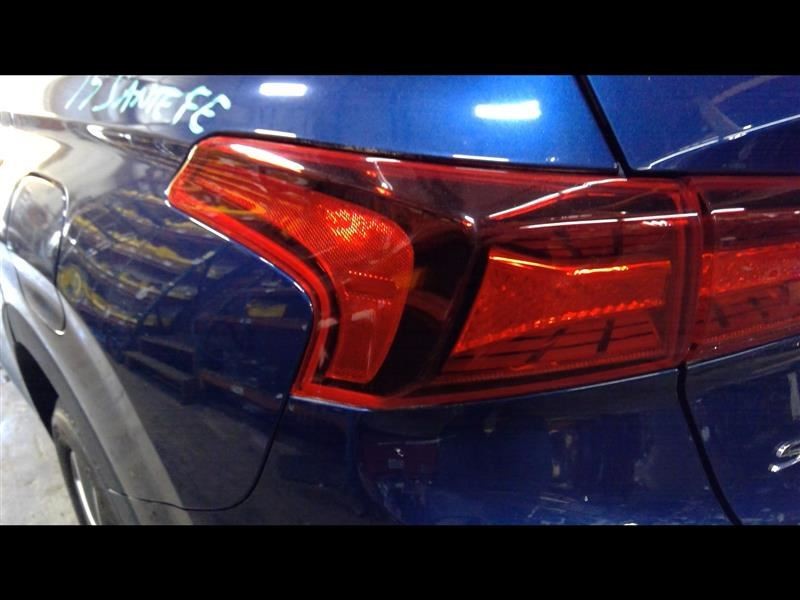 Driver Tail Light SWB LED Quarter Panel Mounted Fits 19 SANTA FE 993837