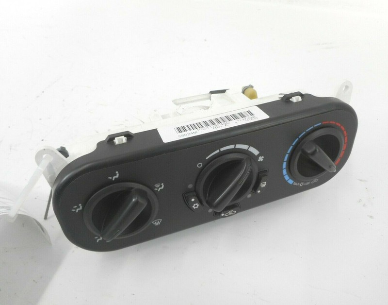 Dodge Caliber Climate Temperature Control OEM 2007-2009