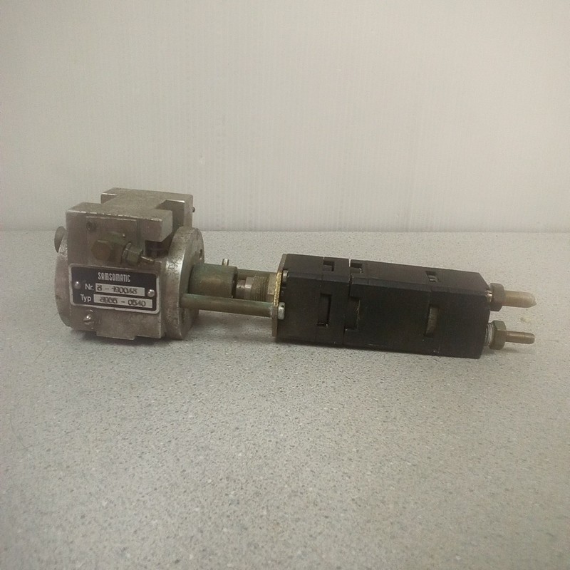 Samsomatic 3955-0540 Electropneumatic Converter, Samson 759 NPT
