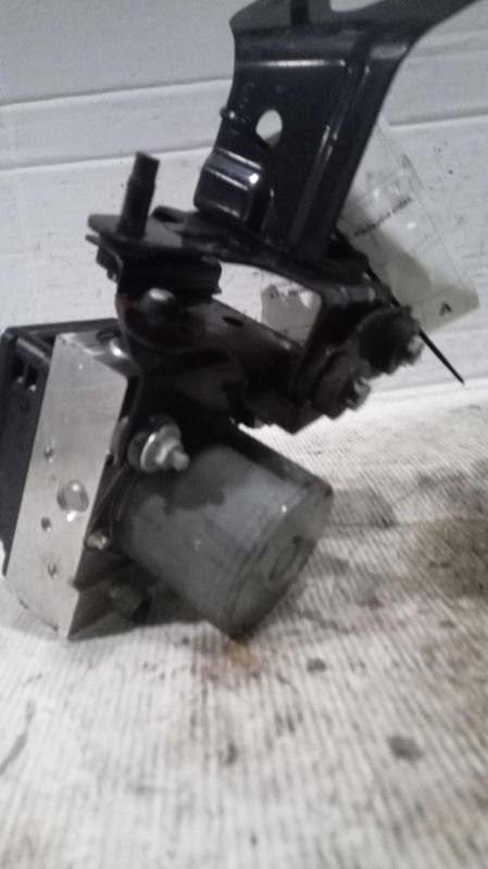 2015 INFINITI QX70 ABS Pump & Motor Assembly OEM 3.7L 139K Miles Black