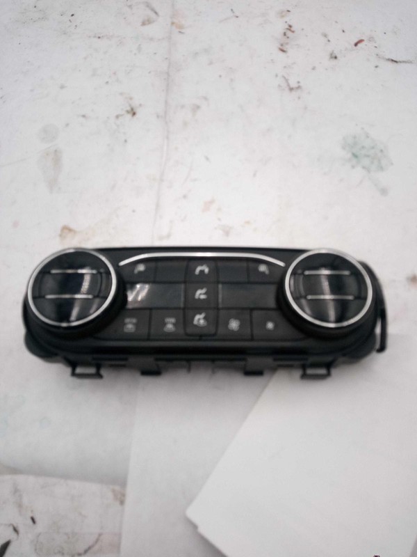 2021 Buick Encore GX A/C Selector Switch OEM 42726408 Purple 51K Miles