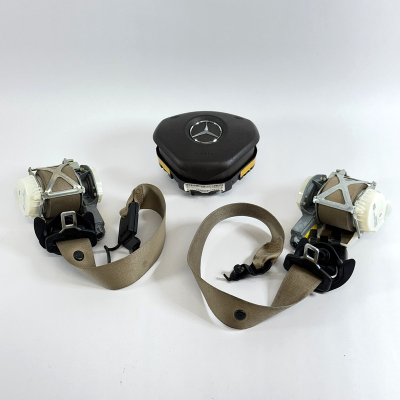 📌 2012-2014 MERCEDES C250 LEFT AND RIGHT SIDE FRONT SEAT BELT RETRACTOR SET OEM