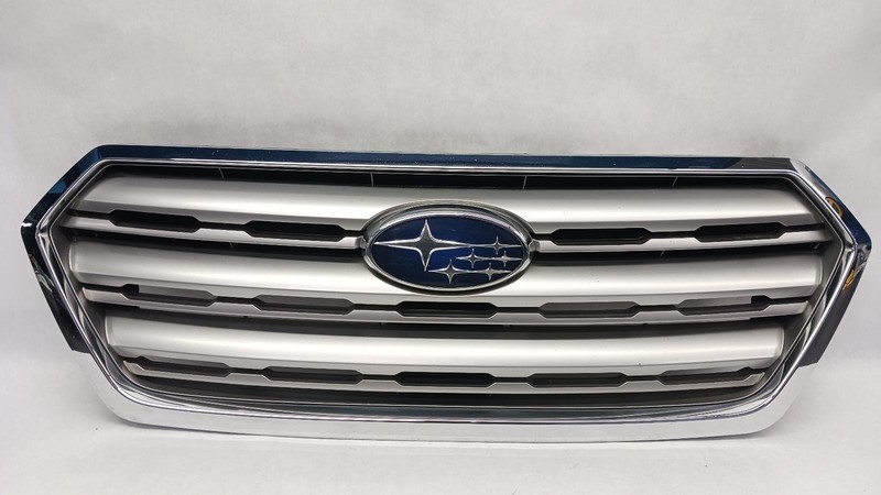 15-'17 SUBARU OUTBACK Grille w/light gray bars OEM Grade A!