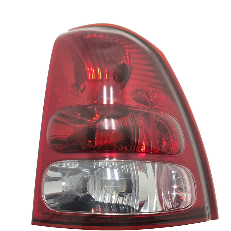 Buick Rainier RH Passenger Tail Light Assembly 2004 P/N 15131581