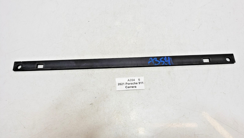✅ 20-24 OEM Porsche 911 Carrera 992 Rear Bumper Lower Center Bracket 23k
