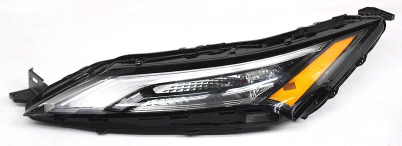 OEM Left Driver Side LED w/Halogen Signal Fog Lamp For Nissan Rogue 26125-6RR0A