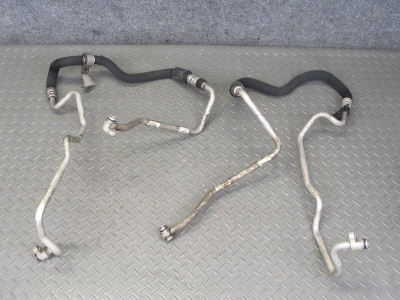 2010-2011 BMW E72 X6 HYBRID N63 ENGINE OIL COOLER HOSE PIPE LINE SET OF 2