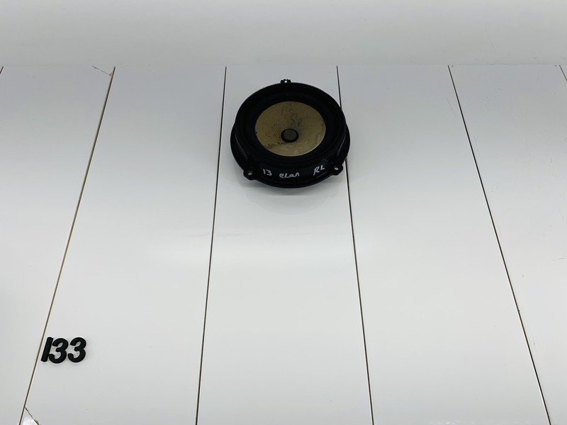 11-16 HYUNDAI ELANTRA FRONT OR REAR DOOR PANEL SOUND AUDIO SPEAKER OEM