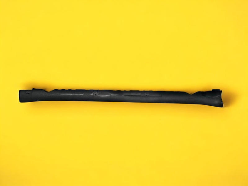 ✅2017-2023 Tesla Model 3 Lower Rocker Molding Right Side 1089829-00-E