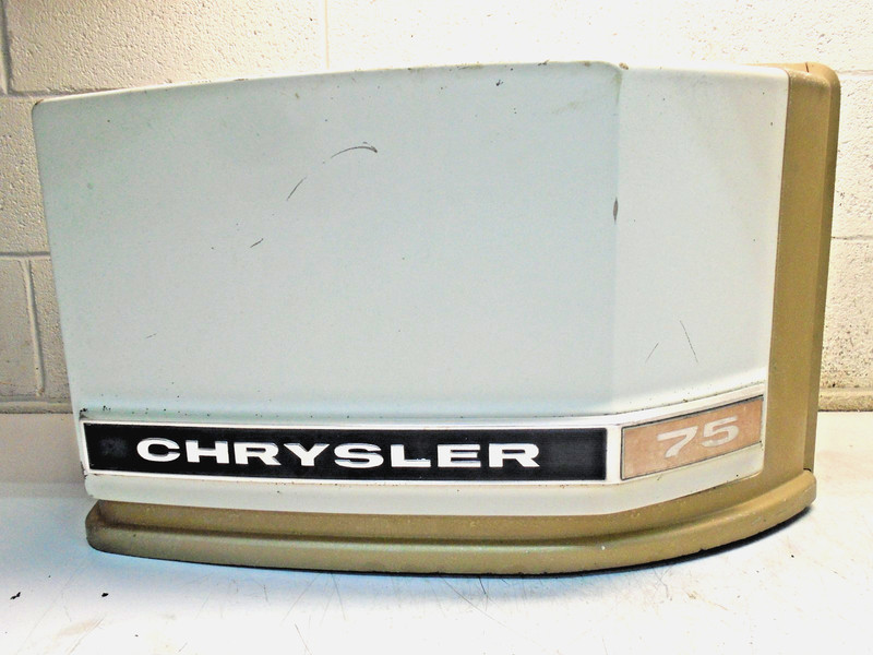 Z7 Chrysler 75hp Magnapower Engine Cover Cowl Cowling A480944