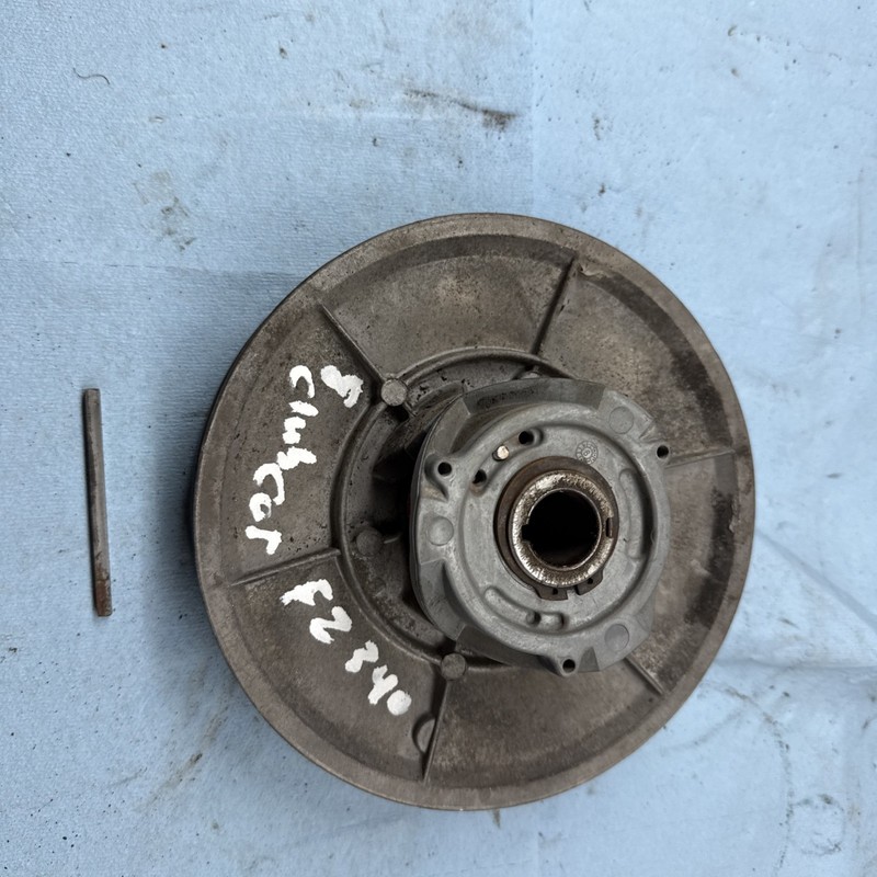 1980’s Vintage Club Car Ds Gas Fz340 Kf82dGolf Cart Driven Secondary Clutch