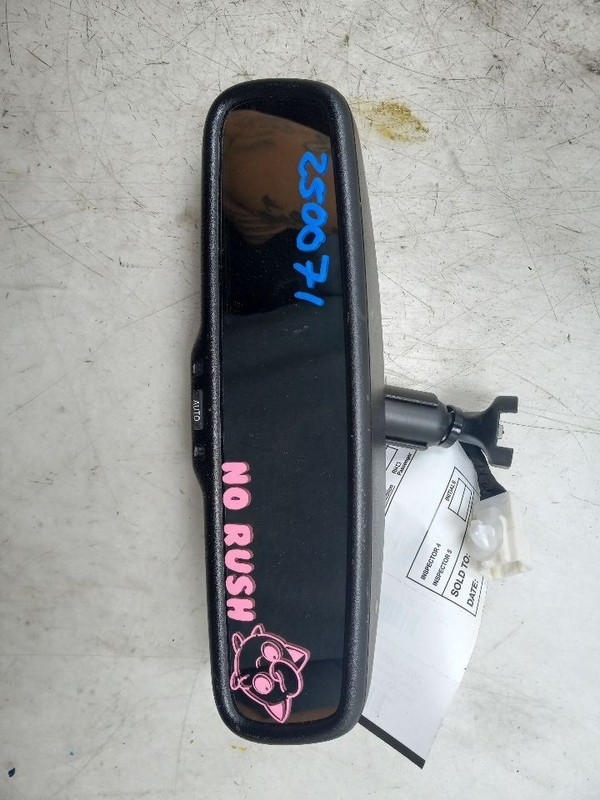 18 TOYOTA C-HR XLE REAR VIEW MIRROR AUTOMATIC DIMMING
