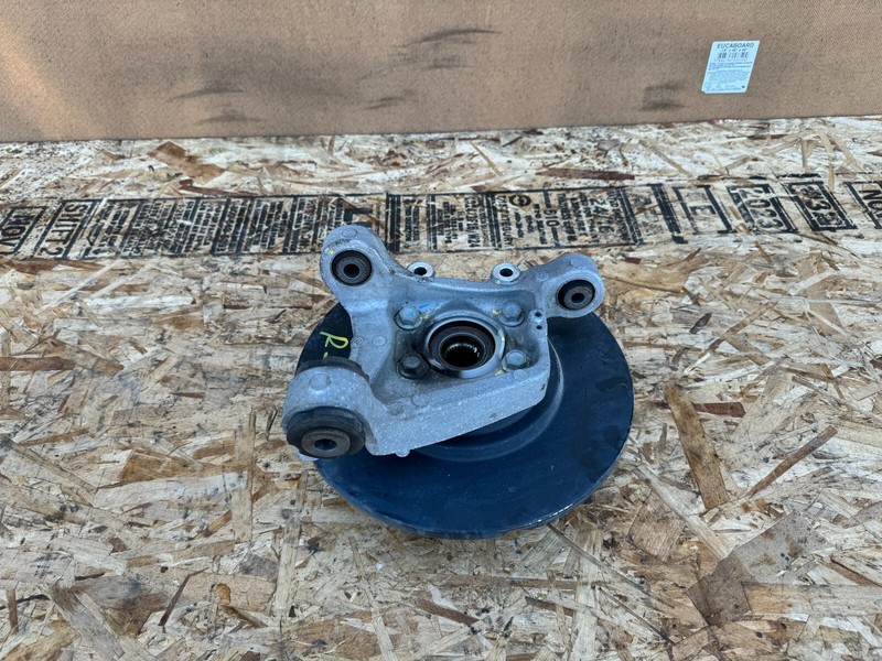 INFINITI QX50 QX55 19-24 OEM REAR RIGHT PASSENGER SPINDLE KNUCKLE HUB SUSPENSION