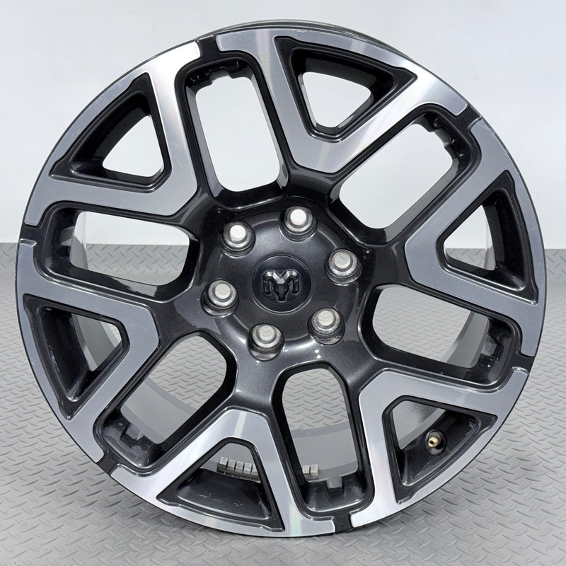 ✅ 2019-26 RAM 1500 Laramie OEM 20" FACTORY ALLOY CHARCOAL POLISHED WHEEL RIM #2
