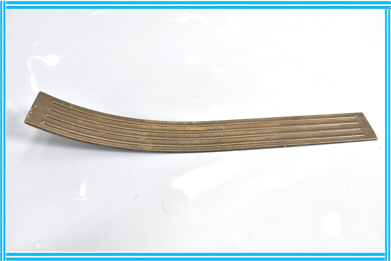 2003-2009 HUMMER H2 REAR RIGHT SIDE DOOR STEP SILL SCUFF PLATE TRIM COVER OEM