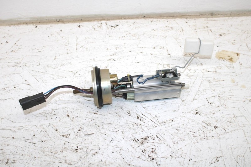 2003 Ski-doo Legend 800 Oem Fuel Pump 5813033006 SS119