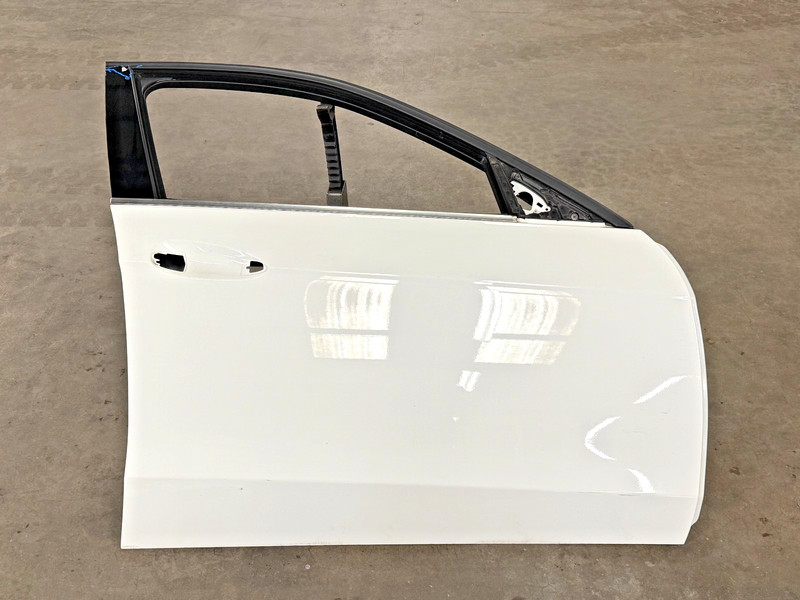 ⭐2010-2016 MERCEDES-BENZ E CLASS FRONT RIGHT DOOR PANEL COVER SHELL OEM LOT2713