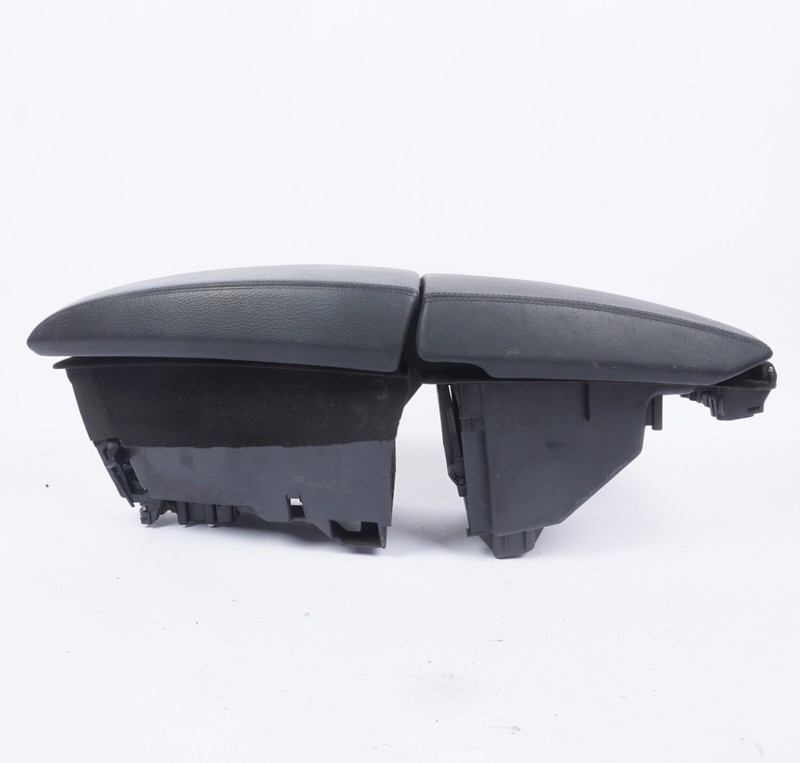 2006 - 2010BMW 650i E63 E64 Center Console Armrest Lid OEM