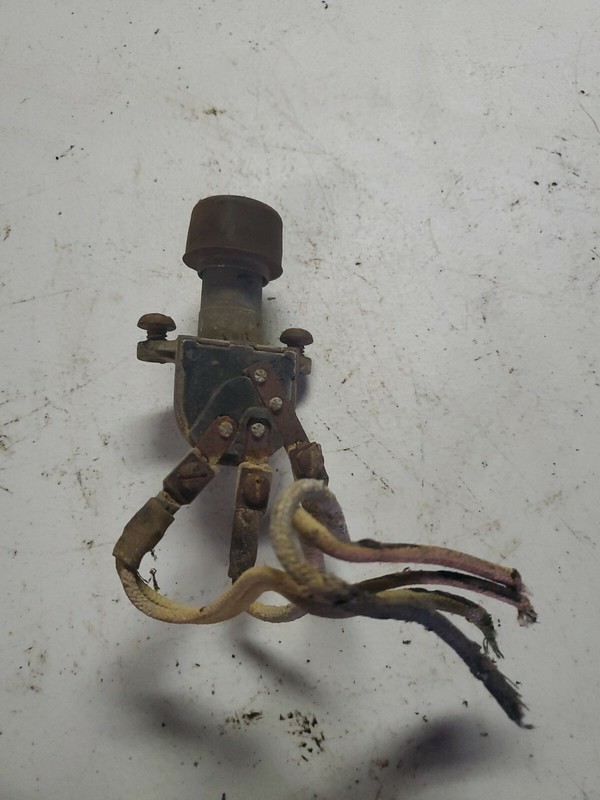 1942-46 PACKARDCLIPPER SIX HI -LO FLOOR SWITCH touring sedan 4 door