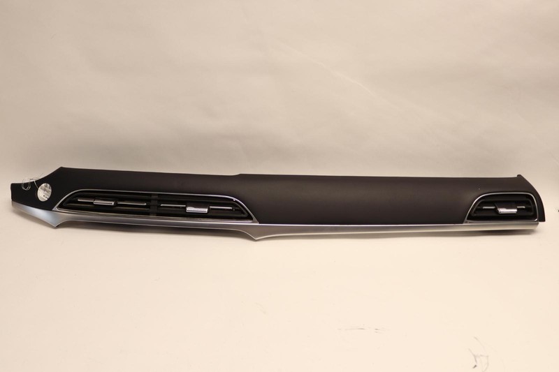 2020-2023 HYUNDAI PALISADE DASHBOARD BEZEL CENTER MOLDING TRIM W/ AIR VENT OEM