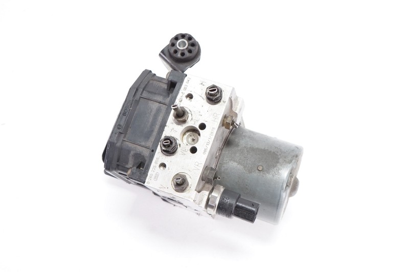 BMW 740i ABS Pump Module Modulator Valve OEM 1999 - 2001