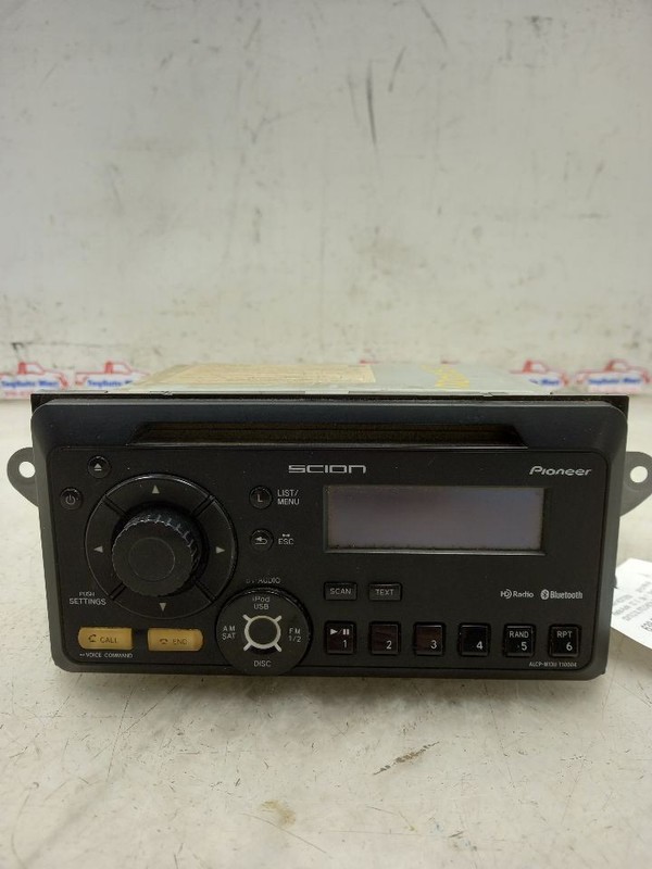 13 14 SCION FR-S RADIO AUDIO DISPLAY AND RECEIVER