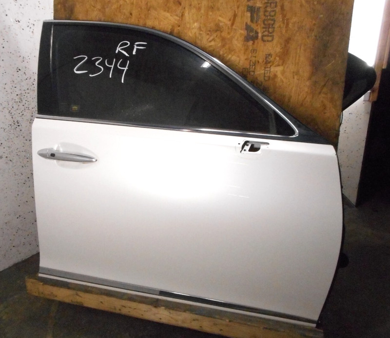 2007-2012 Lexus LS460 Front Door Assembly Passenger Right OEM Infrared Glass