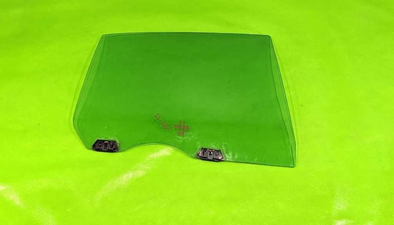 97-05 PARK AVENUE PASSENGER RIGHT REAR WINDOW DOOR GLASS OEM 4315-32