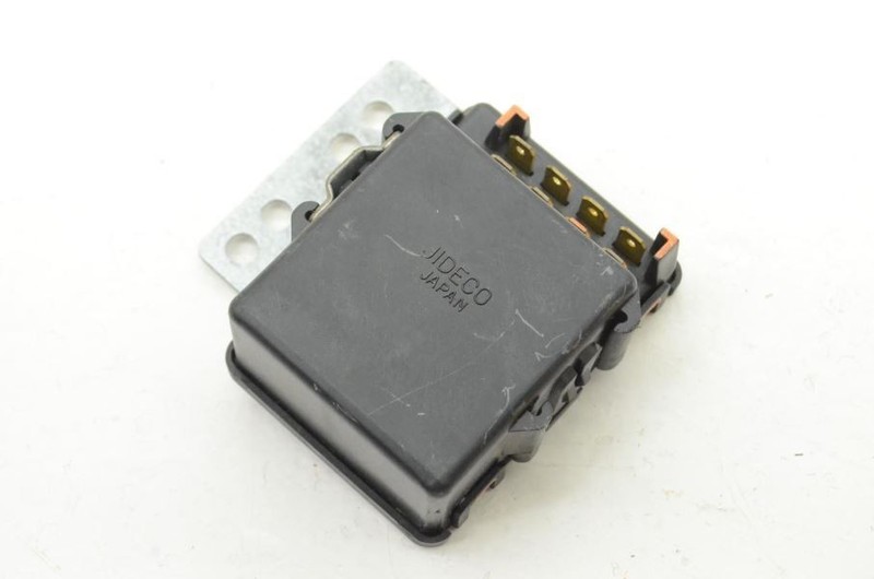 1982-1983 Datsun 280zx 2+0 Turbo MT Windshield Wiper Amplifier 28890P7900