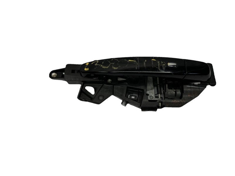 Chevy Equinox door handle 2018 to 2019 outside rear left side assy OEM 13521804