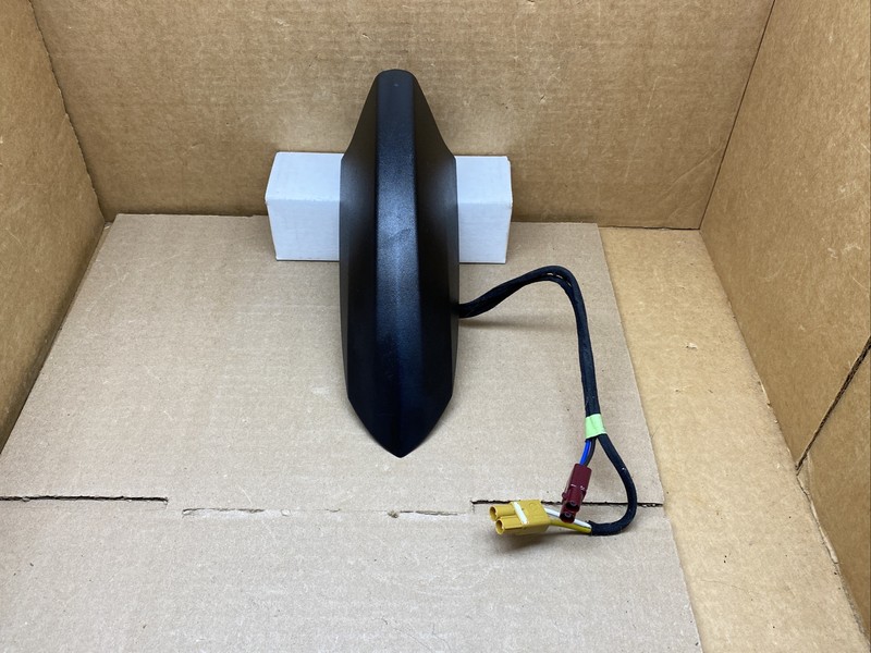 2018-2021 Chevrolet Equinox Rear Roof Mounted Antenna Black OEM 84519329
