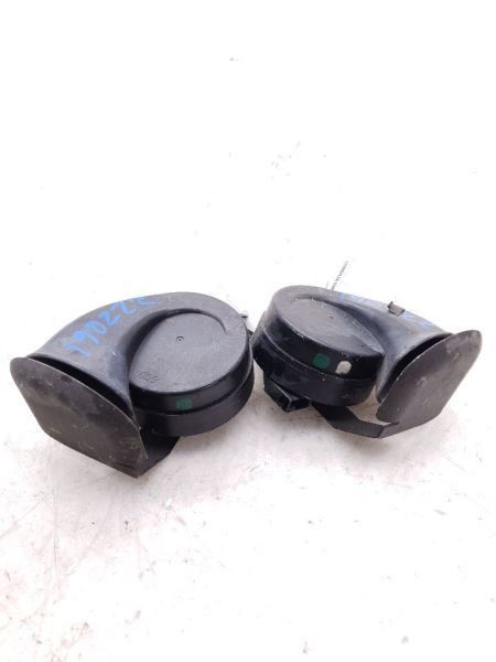 01 02 03 TOYOTA 4 RUNNER HORN PAIR LEFT & RIGHT 86510-35120 86520-35130