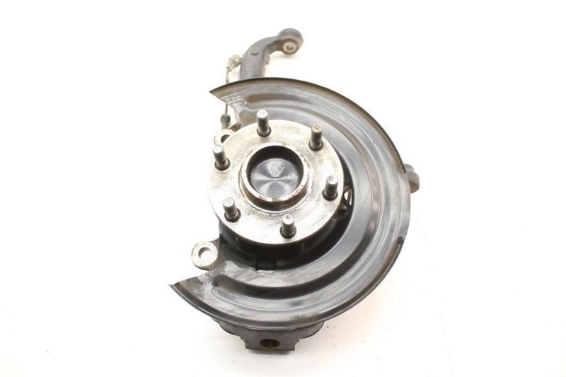 2005-2019 Nissan Frontier 4.0L Passenger Right Front Spindle Assembly