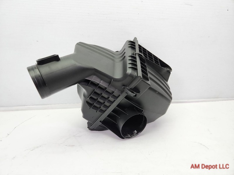 2013 BMW 528i F10 2.0 N20 Air Filter Box Intake Muffler 13717612014