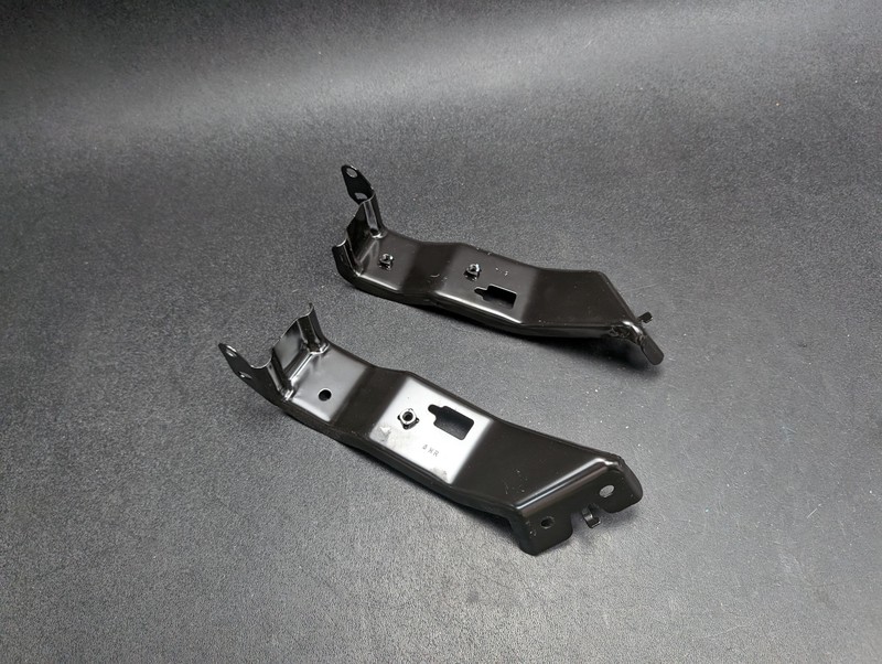 2PC Rear Right & Left Body D-Pillar Bracket 2019 Infiniti QX50 76654-5NA0A 20-24