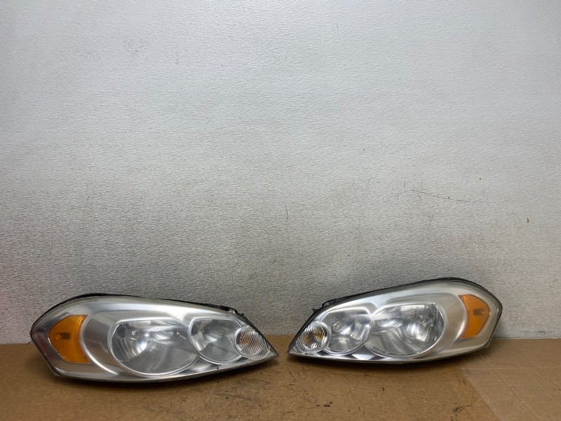 2006 - 2013 Chevrolet Impala Left+Right Set Headlights Halogen S7001 DW