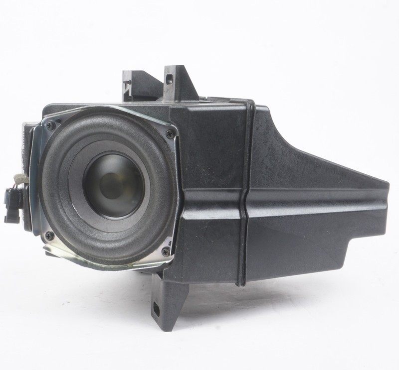 2008 - 2017 Buick Enclave Bose Sub Woofer Bass Speaker 15122608OEM