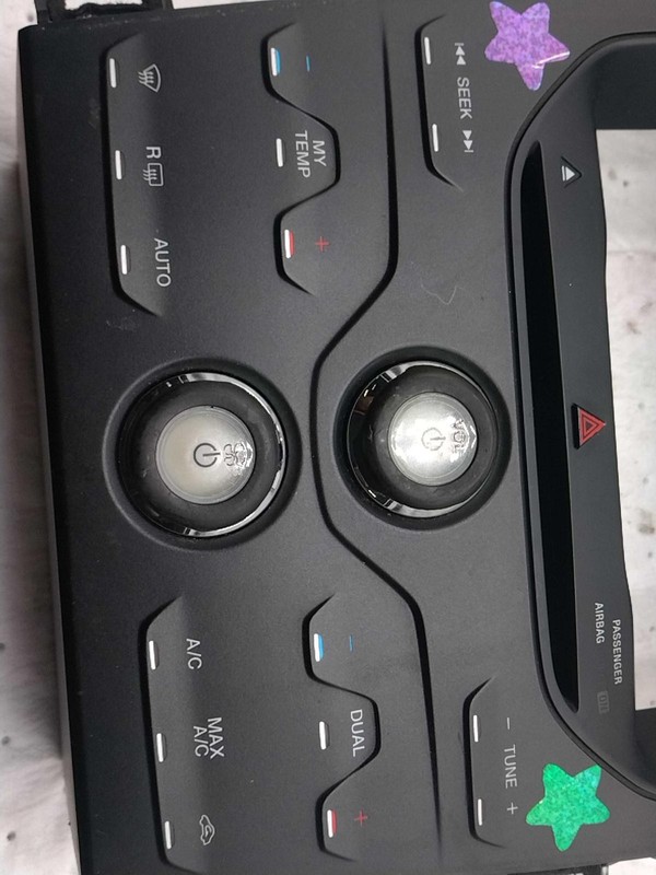 2013 Ford Explorer A/C Selector Switch Black OEM BB5T19980BA Used, Slight Damage