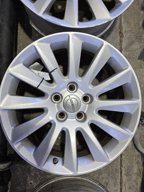 2011-2014 Chrysler 300 Wheel Rim 17x7 Alloy