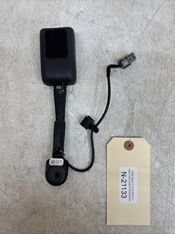 ⚡️2024 Tesla Y 3 FRONT RIGHT LEFT SEAT BELT SEATBELT BUCKLE 21133 B38