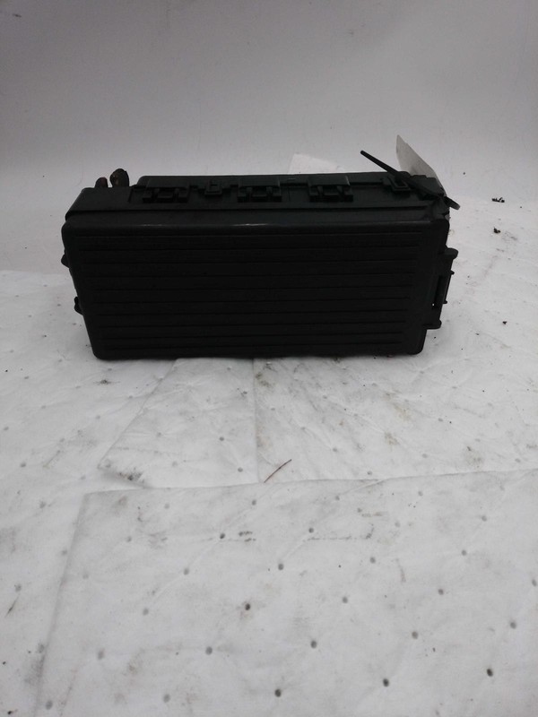 Used Fuse Box Engine fits: 2004 Ford Explorer 4 Dr exc. Sport Trac 4.0 Grade A