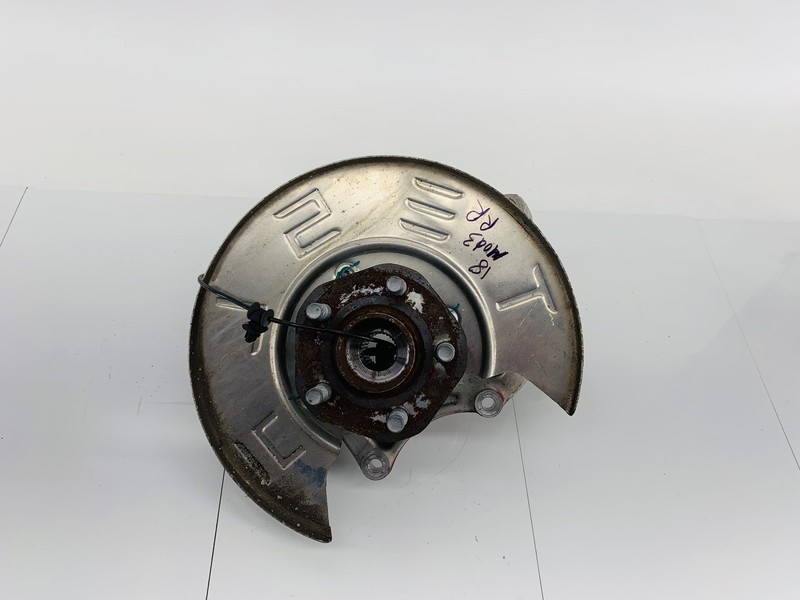 17-23 TESLA MODEL 3 RWD REAR RIGHT SIDE SUSPENSION SPINDLE KNUCKLE WHEEL HUB OEM