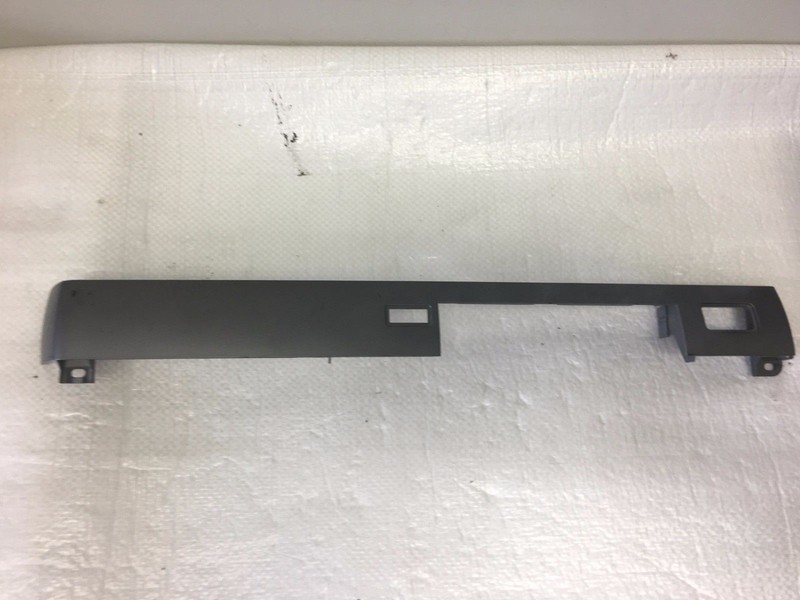 2004 BMW 745LI 4.4L #14 FRONT DASH BOARD AROUND CD CHANGER TRIM COVER BEZEL OEM
