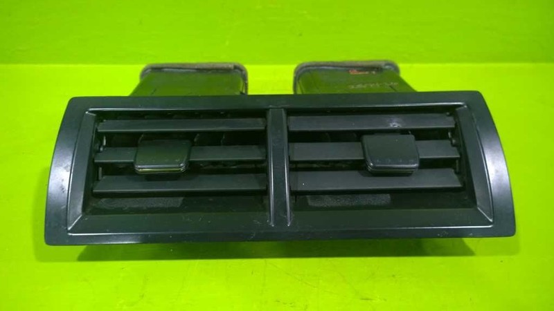 12 13 14 TOYOTA CAMRY SE V6 3.5L AT 6CYL DASH CENTER AIR AC VENT OEM 2574-26
