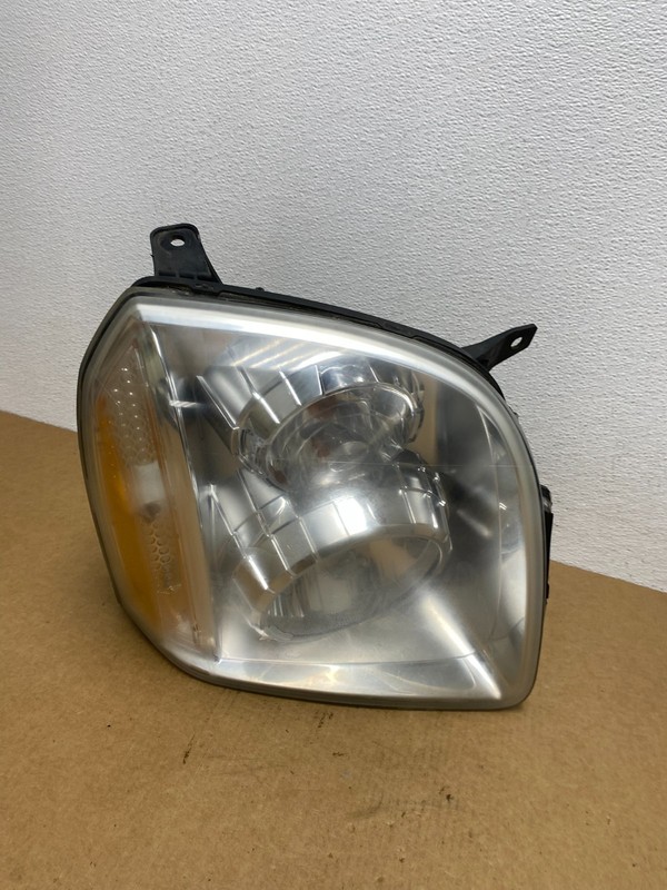 2007-2014 GMC Yukon Halogen Headlight Right Passenger Side DEPO AC1738 DW