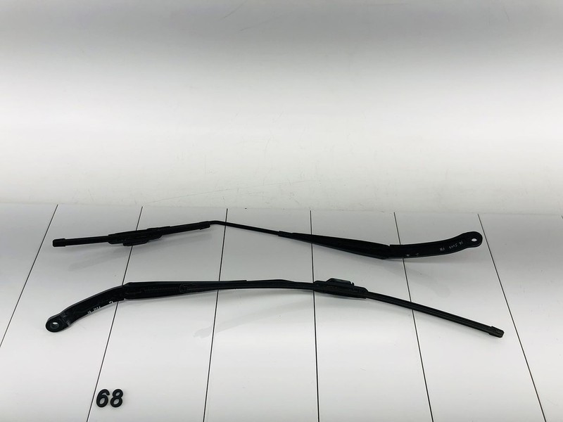 16-22 FIAT 500X FRONT LEFT OR RIGHT SIDE WINDSHIELD WIPER ARM SET OEM