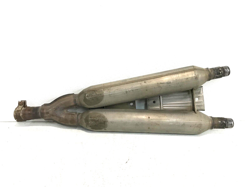 2001-2006 Lexus LS430 Exhaust Center Pipe OEM